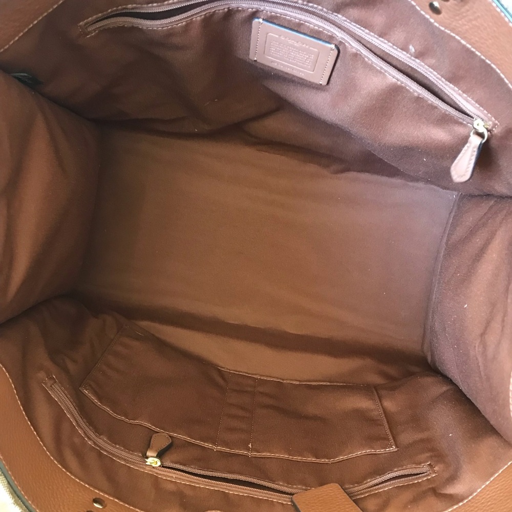 Coach Dempsey Tote Bag 40 In Signature Jacquard With Stripe And Coach Patch - Picture 11 of 15